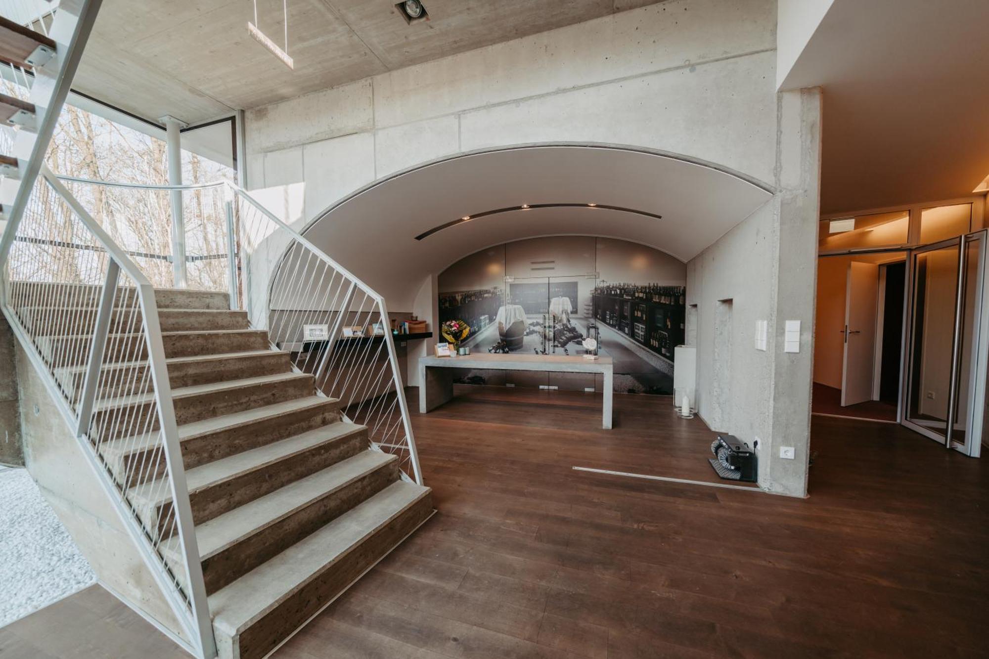 Obegg An Der Lage - Exklusives Apartment Mit Toskana Flair מראה חיצוני תמונה